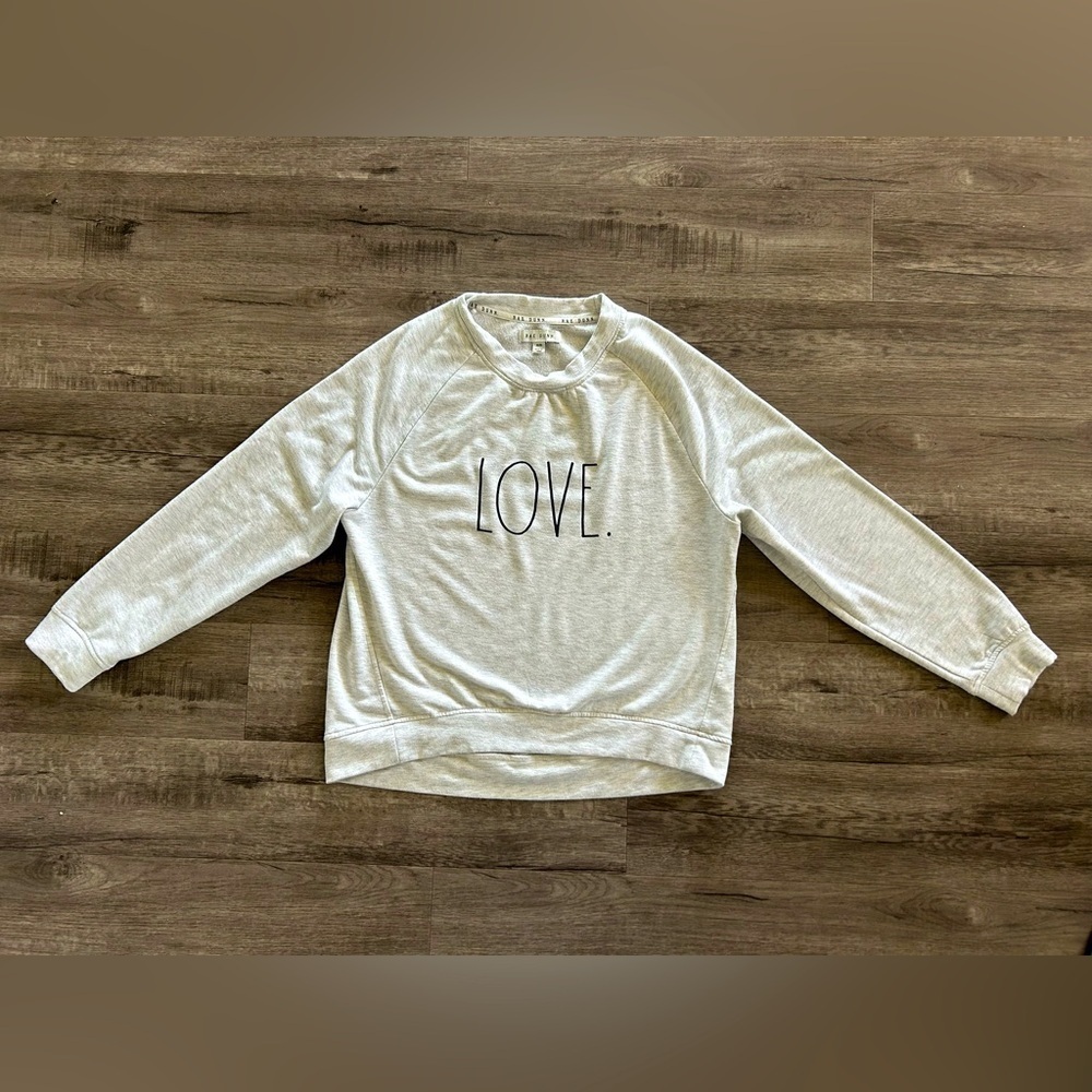 Women’s Rae Dunn Long Sleeve LOVE Shirt M
